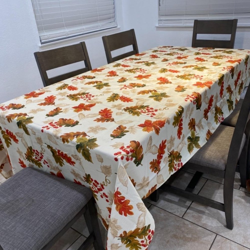 Swaying Leaves Allover Fabric Tablecloth for Thanksgiving, Polyester, 52 in x 70